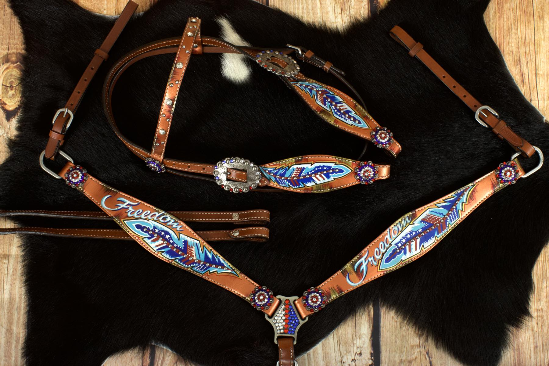 Show western set Freedom, brown, set of western snaffle with breastplate rhinestones